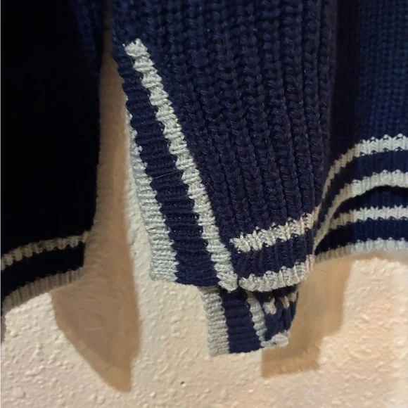 Harry Potter Ravenclaw Pullover Drawstring Hoodie Sweater - Picture 6 of 9